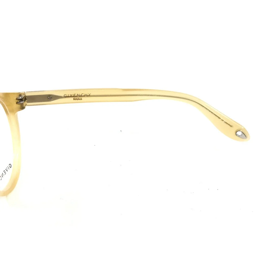 Givenchy demo lenses
